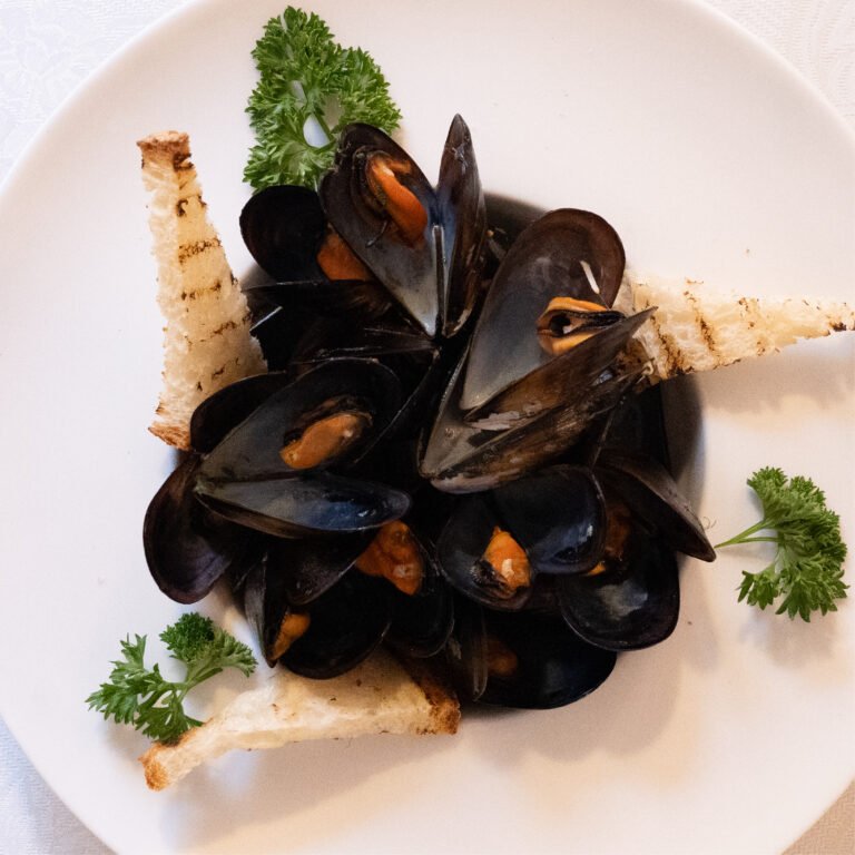 Sauté di cozze e crostini